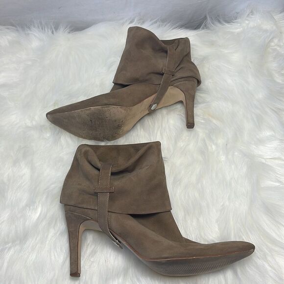 Calvin Klein Bethany Brown Suede Cuffed Stiletto Heeled Booties Sz 7 - Picture 4 of 9